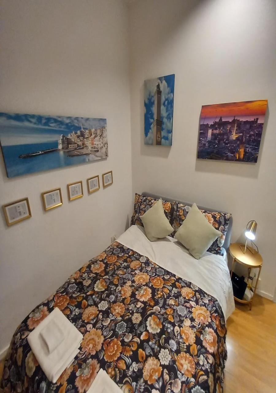 Aquarium Central Loft Apartment Генуа Екстериор снимка